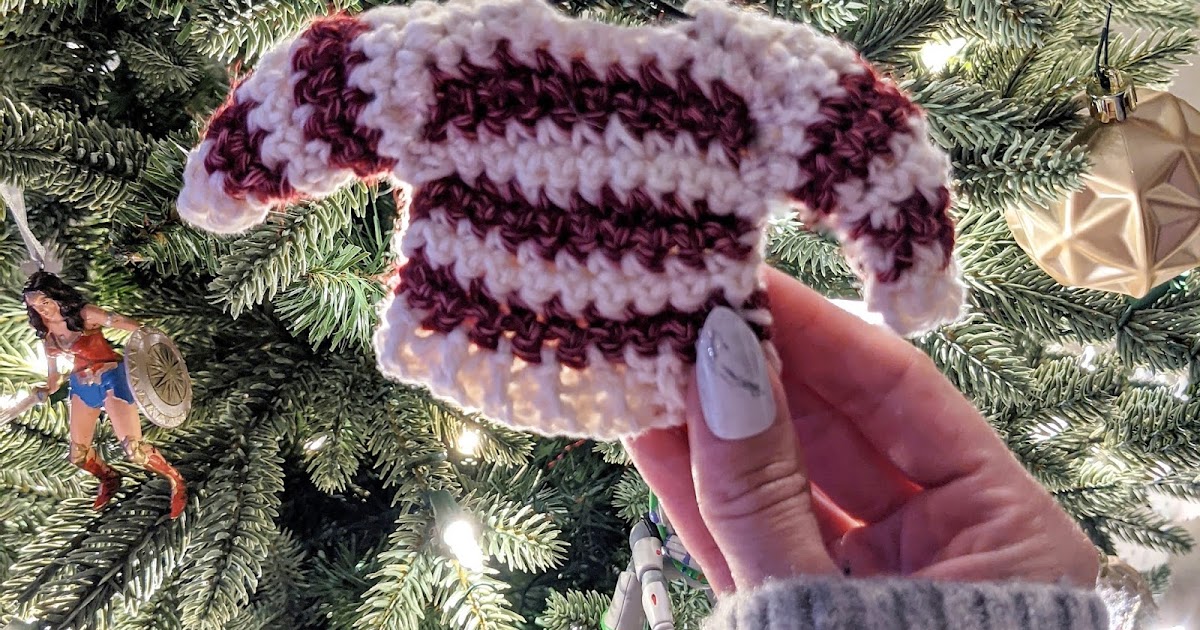 Mini Sweater Ornament