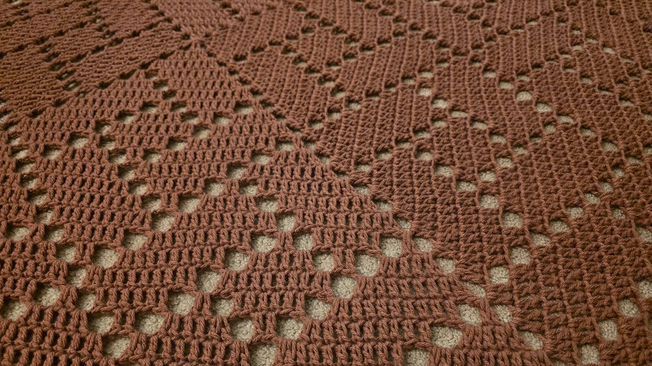 Pinwheel mosaic blanket