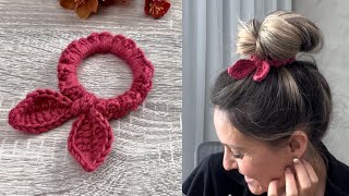 Scrunchie de crochê estilo pin-up/ Scrunchie com laço/Fru fru de cabelo de crochê/Crochet Scrunchie