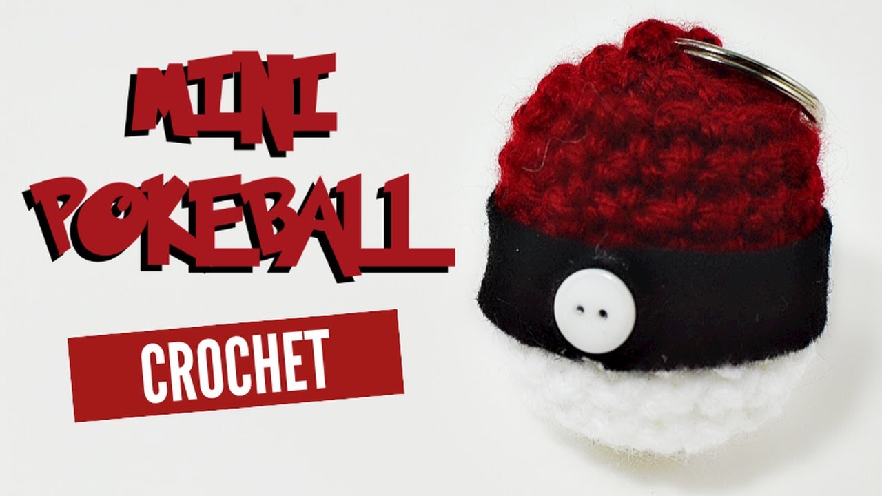 Pokeball Amigurumi Mini Keychain
