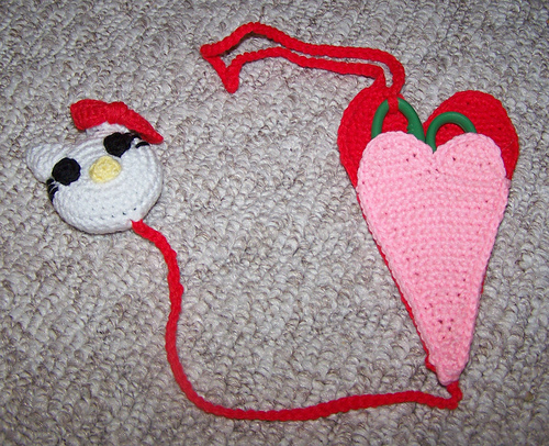 Hello Kitty Tape Measure and Heart Scissors Case