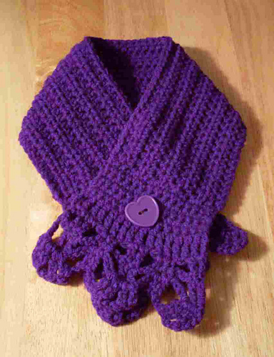 Lacy Neck Wrap