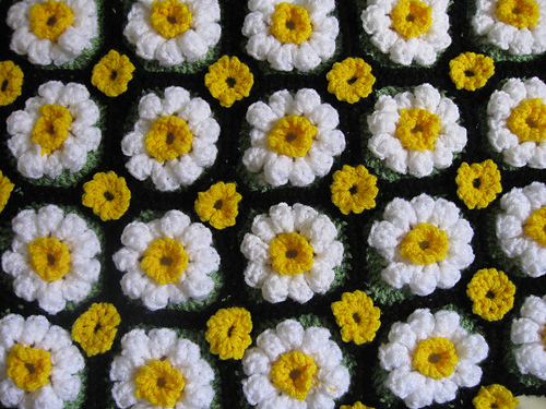 Crocheted Daisy Rug