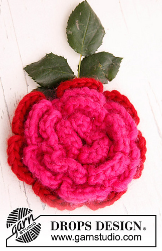 0-757 Crochet flower