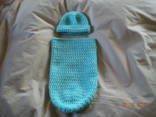 Preemie Cuddler & Matching Hat