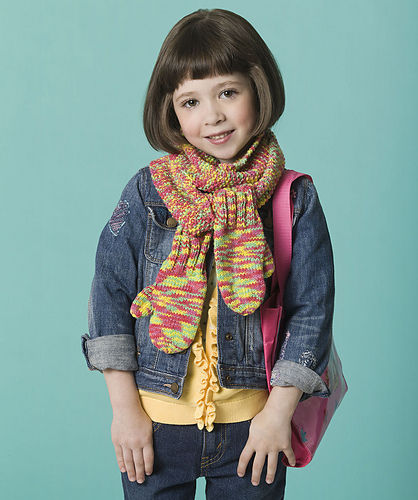 Scarf with Mitten Endings