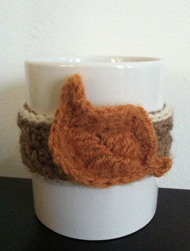 Crochet Mug Cozy with Fall Leaf