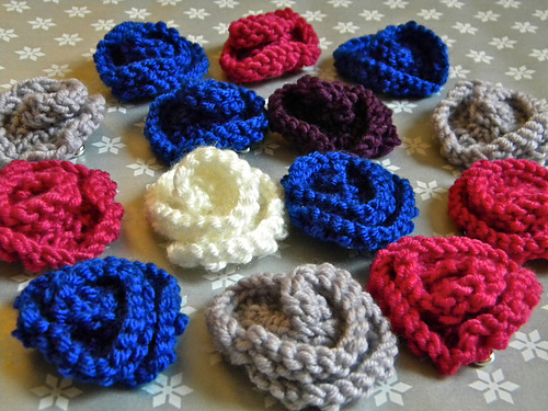 Little Knitted Flowers