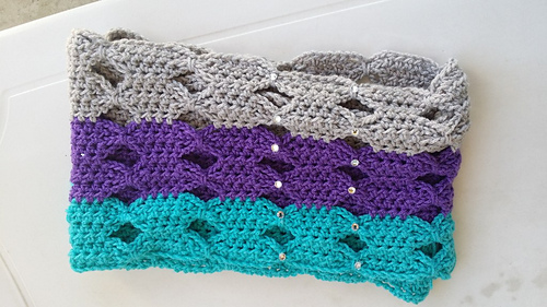 Boutique Cowl