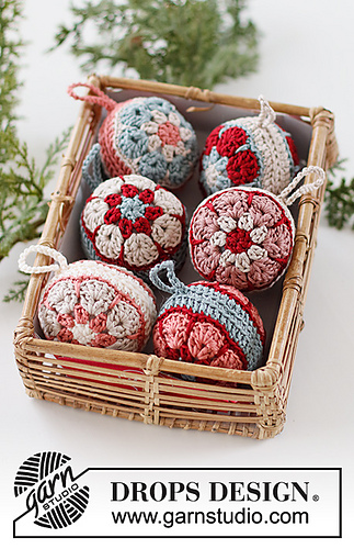 0-1546 Christmas Flowers