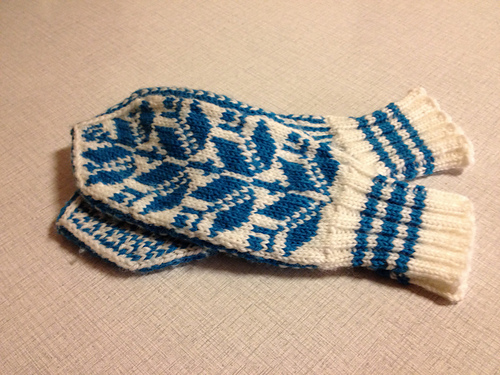 Norwegian Mittens for Mimi