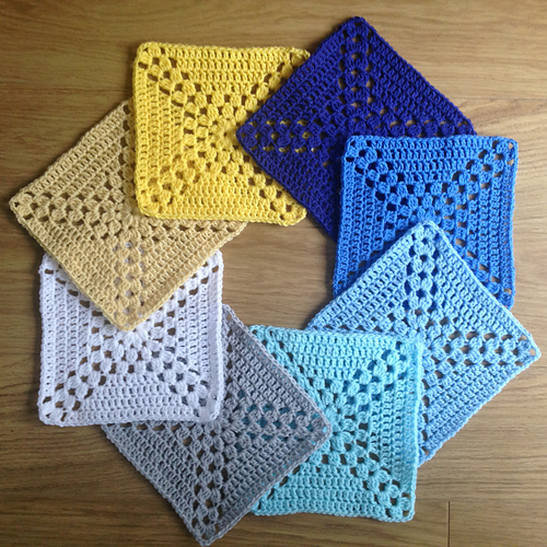 Cluster cross granny square