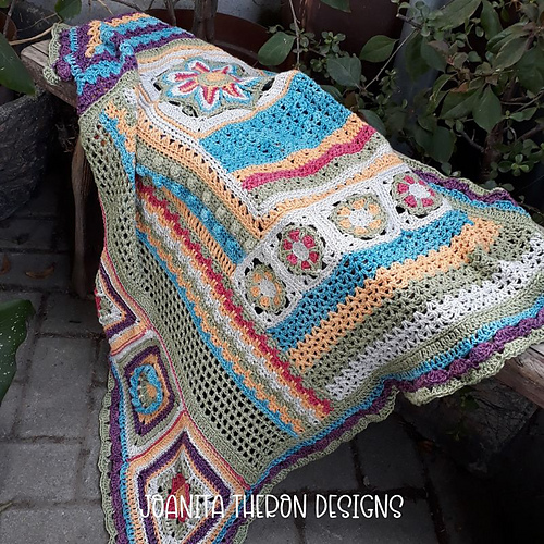 Scrapsadelic Groovy Blanket