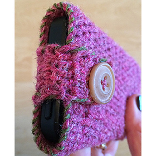 Crochet Mobile Pouch