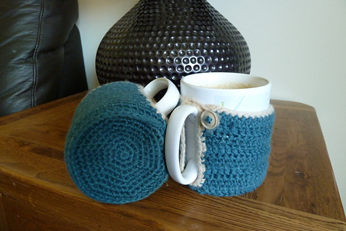 Mug hugger-coaster