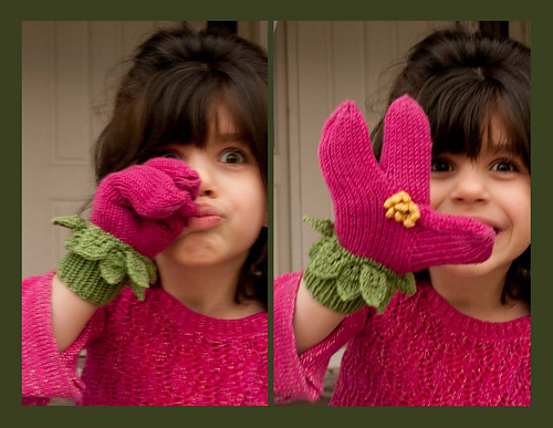 Flower Mitten
