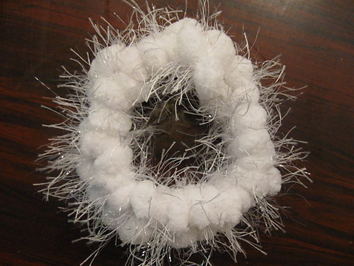 Pom Pom Scrunchie