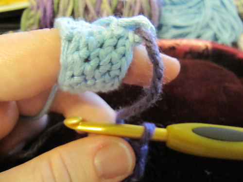 Nerdy Knitter's Handy Dandy Finger Saver
