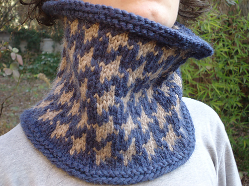 Houndstooth Cowl
