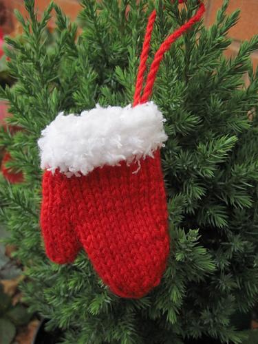 Mini Mitten decoration