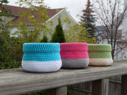 Little Colorful Bowls