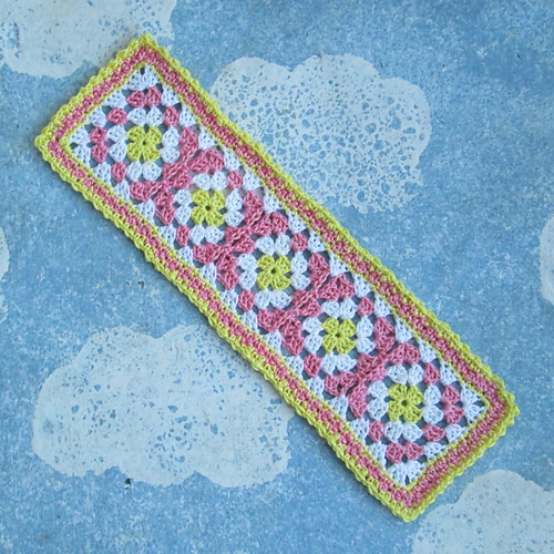 Classic Granny Bookmark