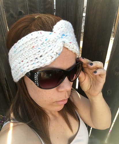 Bandore Earwarmer