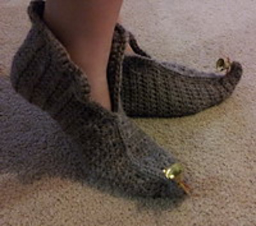 Elf Slippers in Brown
