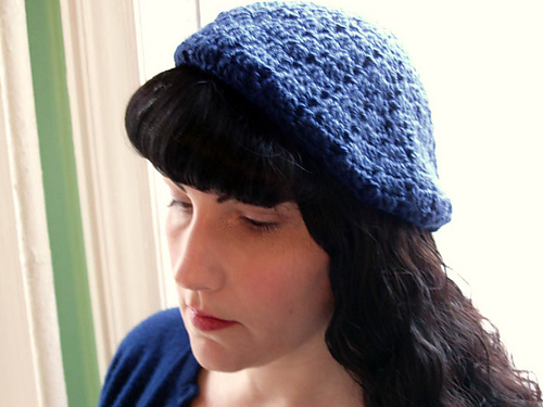 V Stitch Beret and Cowl