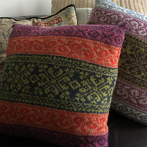 Stranded cushion cover