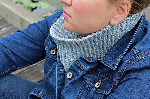 Single Post Rib Stitch Crochet Cowl & Mitts