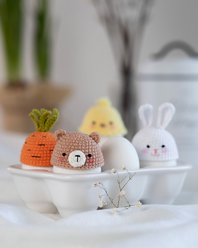 Easter hats for eggs
