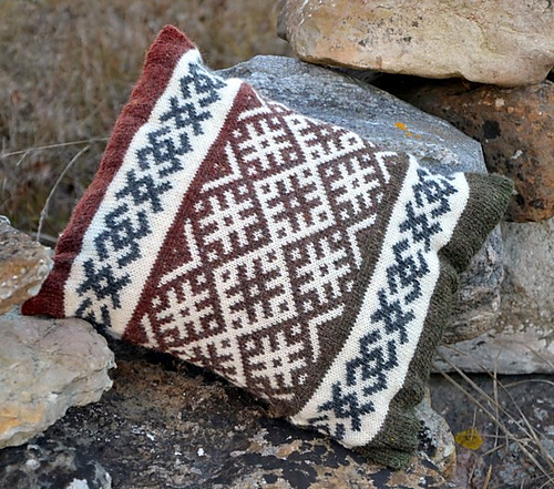 Marite's Cushion / Marites Kudde