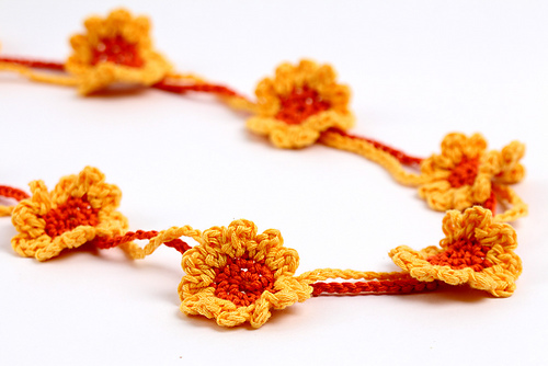 Necklace or Bracelet: Tiny Sunflowers