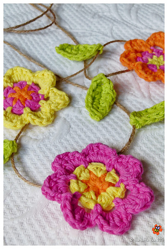 Cotton & Twine Flower Garland