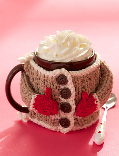 Hug Me Mug Cozy