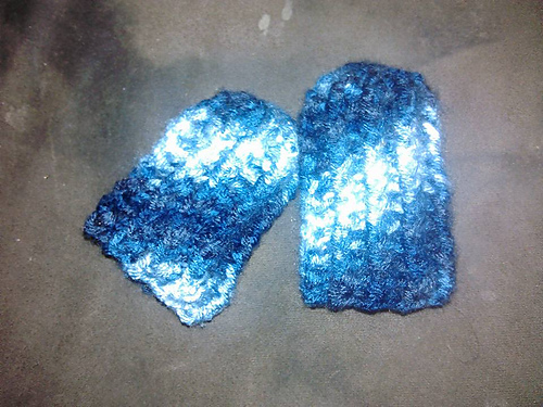 Ribbed Newborn Mittens
