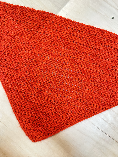 Easiest Triangle- Eyelet Version