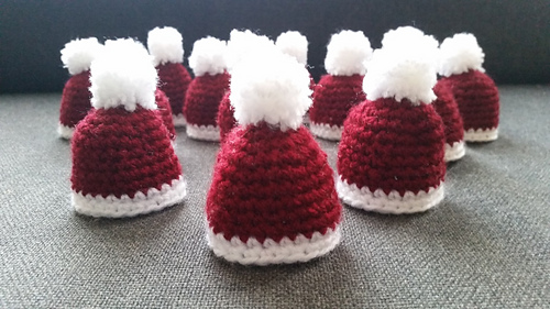 Tiny Christmas Hat