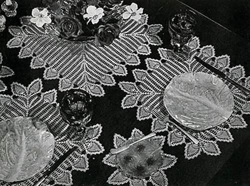 Pineapple Square Luncheon Set #7777
