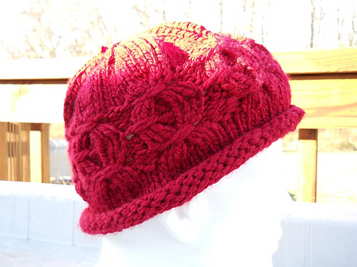 Chains of Love Cap