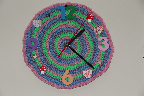 crochet clock