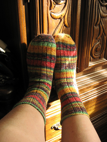Self-Striping Ribbed Socks