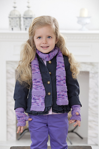 Berry-licious Scarf & Wristers