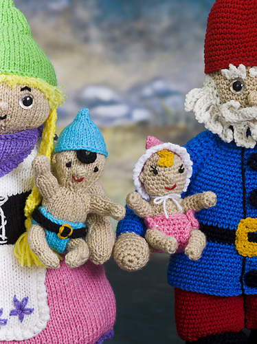 Gnoella & Gnoah Gnome Twins: Gnoah