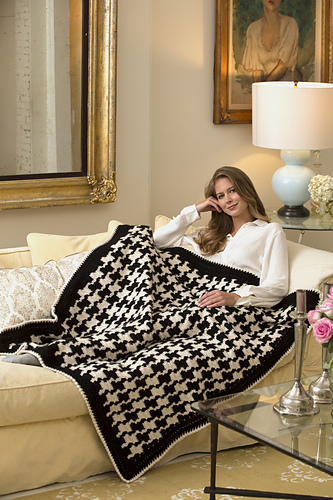 Houndstooth Throw
