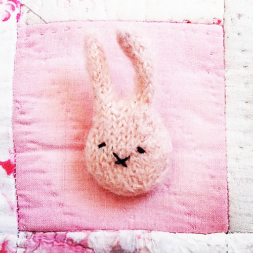 Tiny bunny badge