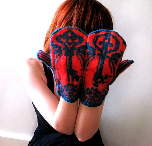 Skeleton Key Mittens