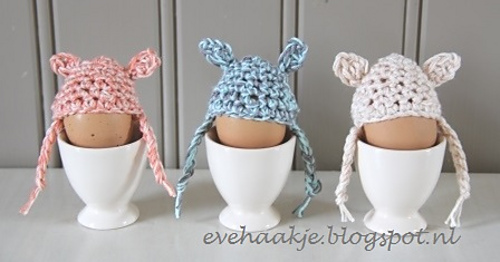 Egg cosy : Hat with pigtails