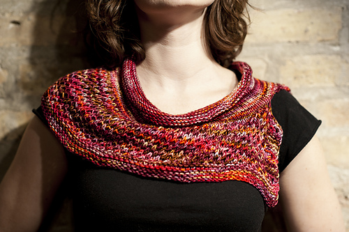 Flurries Cowl